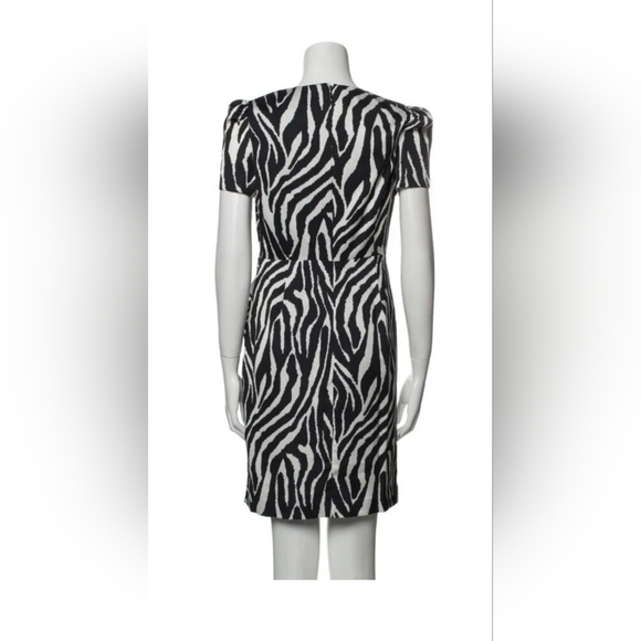 MILLY Zebra Anymal Printed Knee-Length Faux Wrap Dress NWT Size US 4 Small - Picture 4 of 4